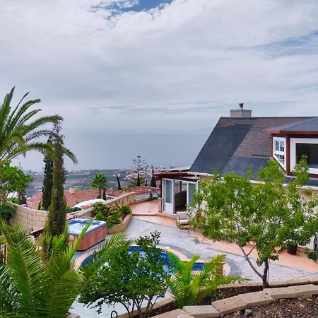 Carlitos By Vista Gomera Адехе
